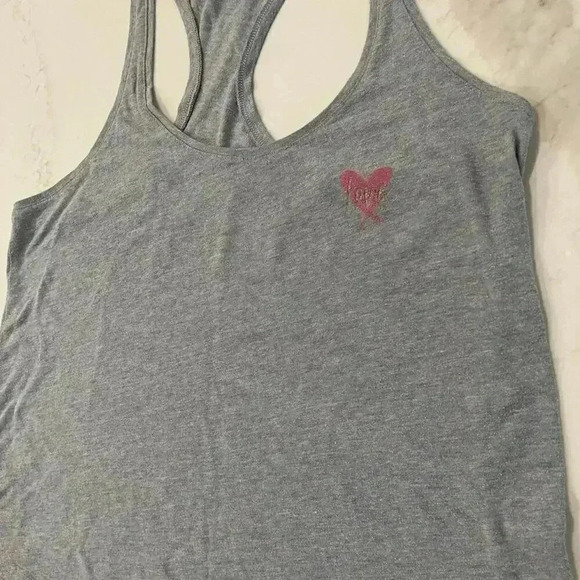 Victorias Secret Sleeveless Racerback Gray Tank Top Heart Love Pink Womens Small - Picture 2 of 4